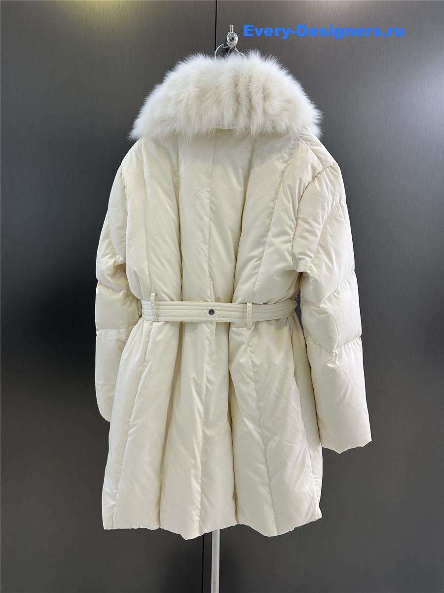 Vanitoo mid-length goose down jacket