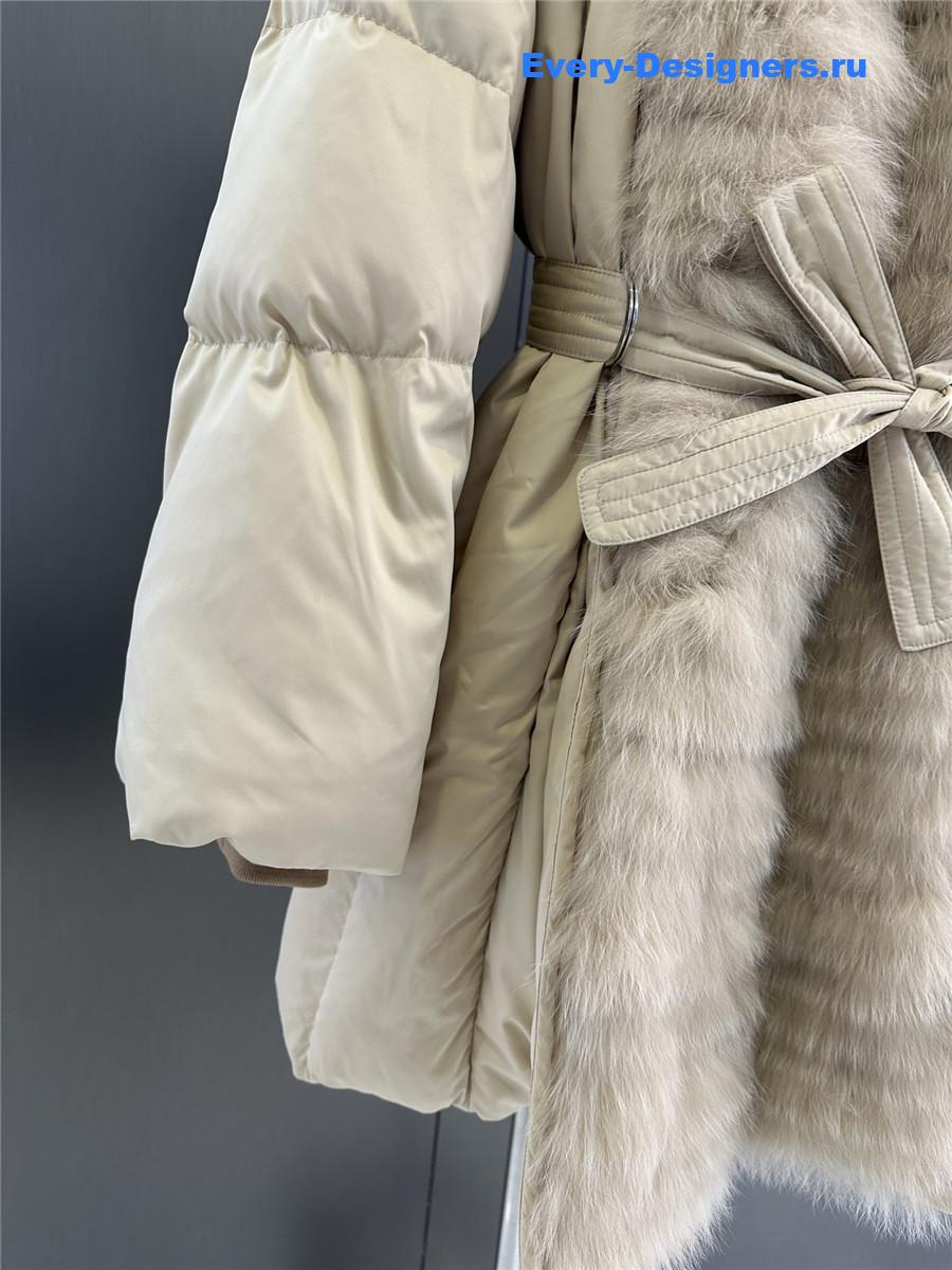 Vanitoo mid-length goose down jacket