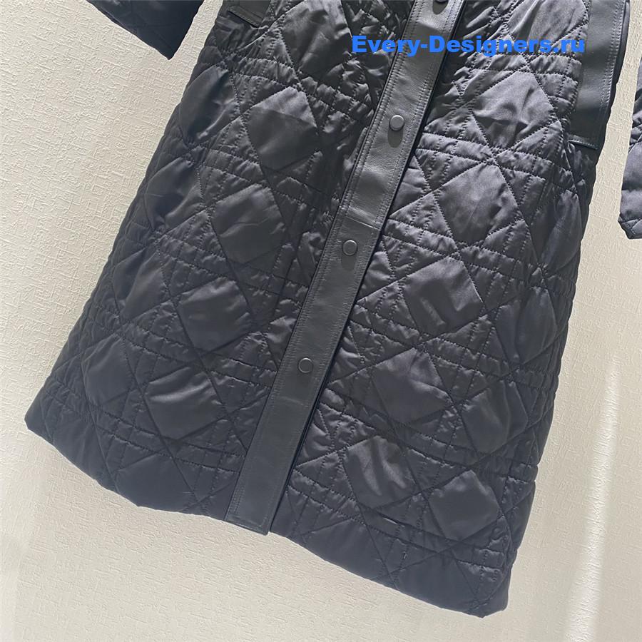 D10r goose down jacket