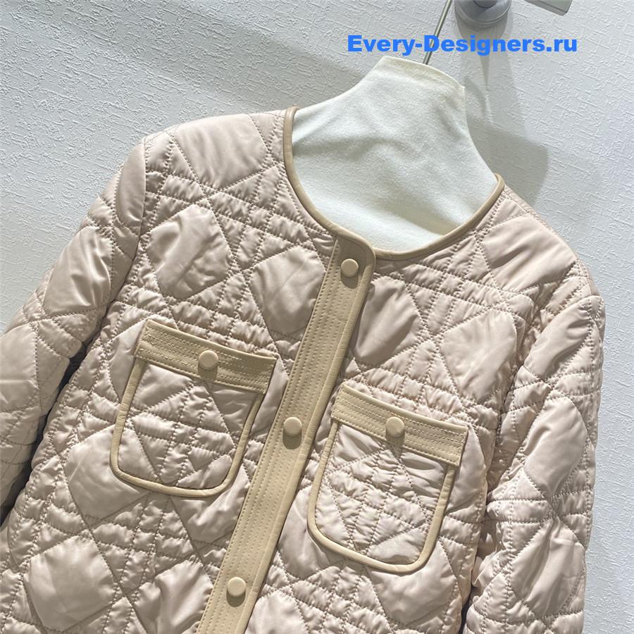 D10r macrocannage down jacket beige