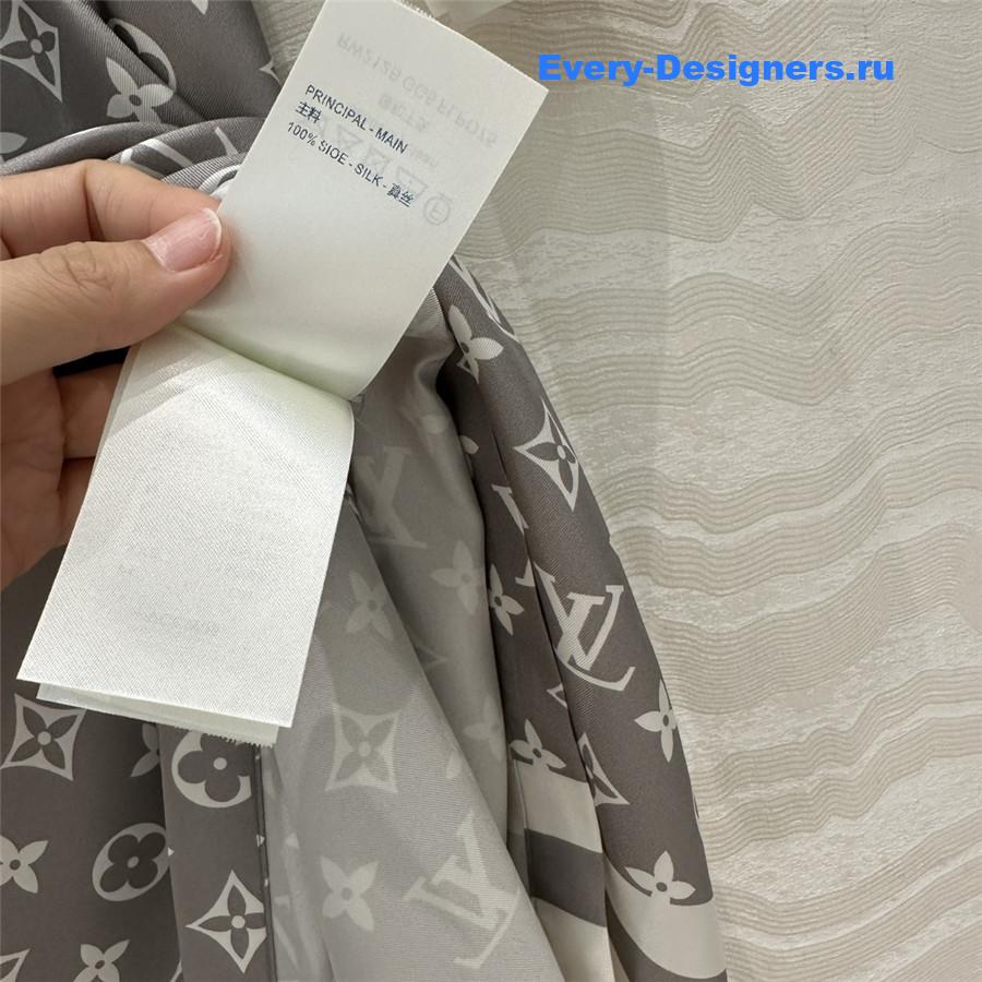 l0vis Vvtt0n lv silk shirt dress