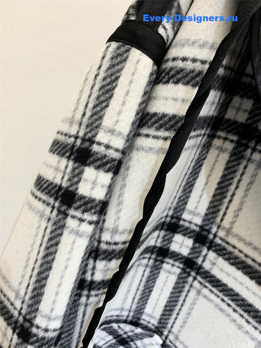 𝐓𝐨𝐭𝐞𝐦𝐞 Loose wool coat