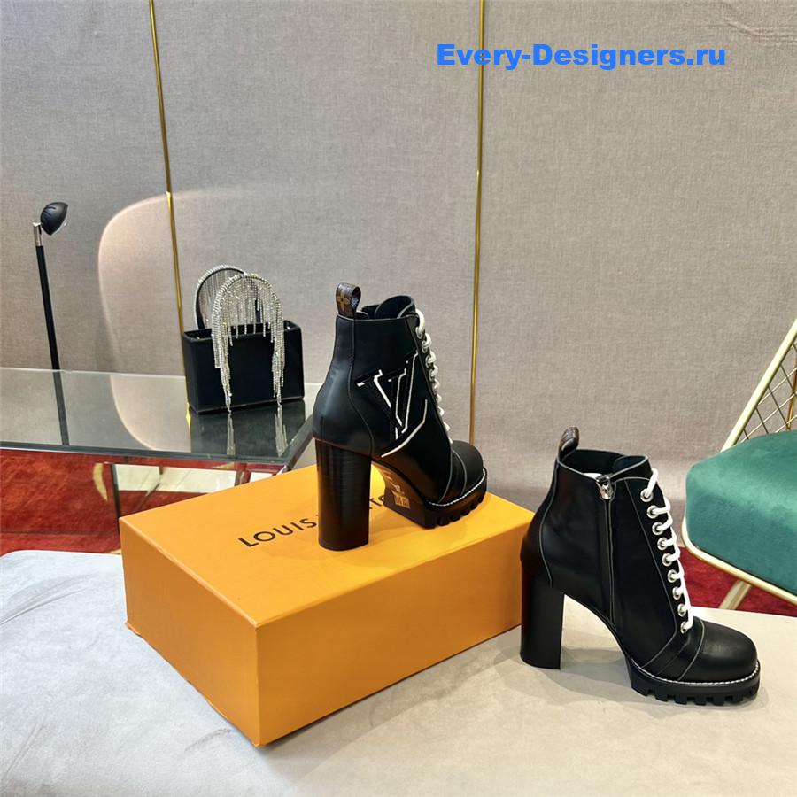 l0vis Vvtt0n star trail ankle boot in black