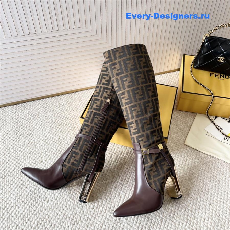 F**di delfina boots brown