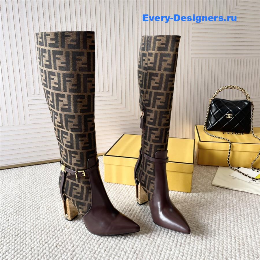 F**di delfina boots brown