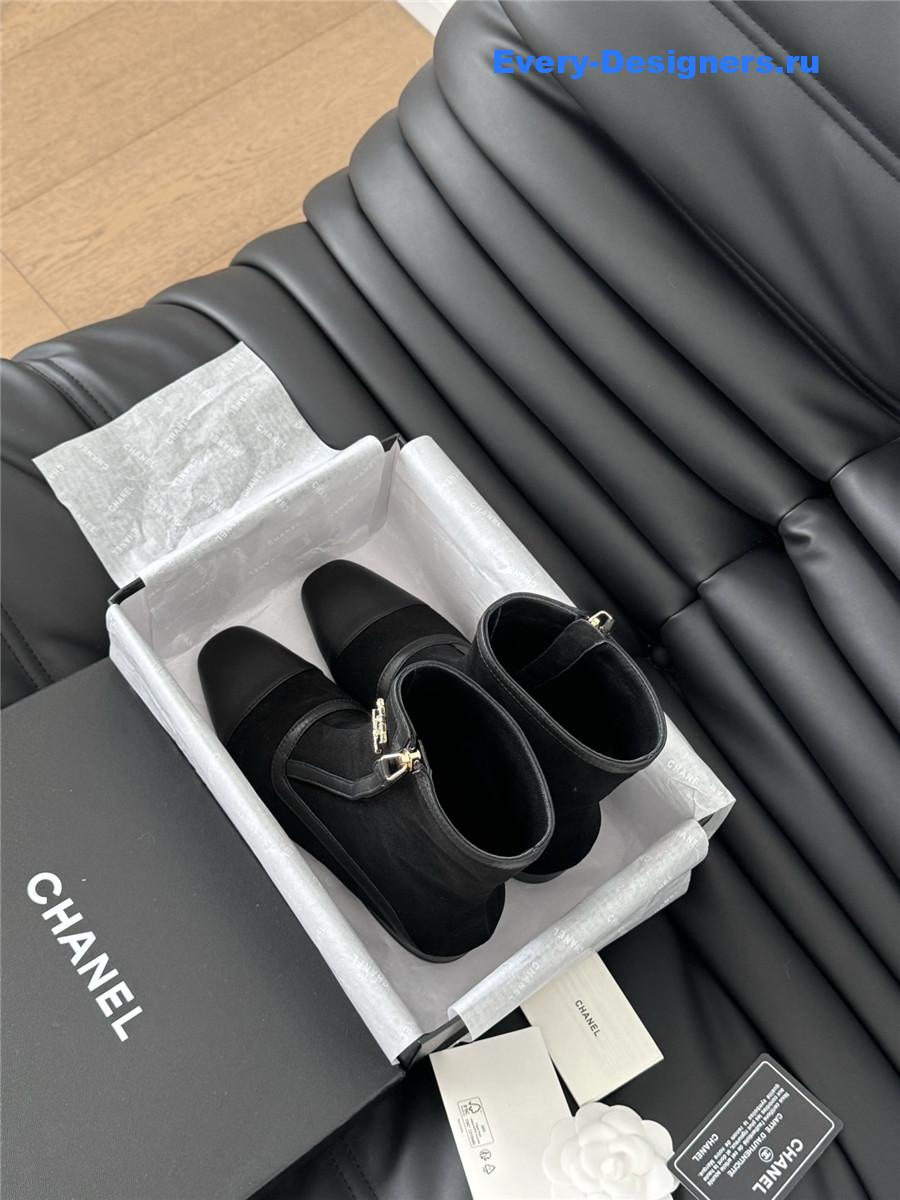 Ch**el logo black sedue leather ankle boots