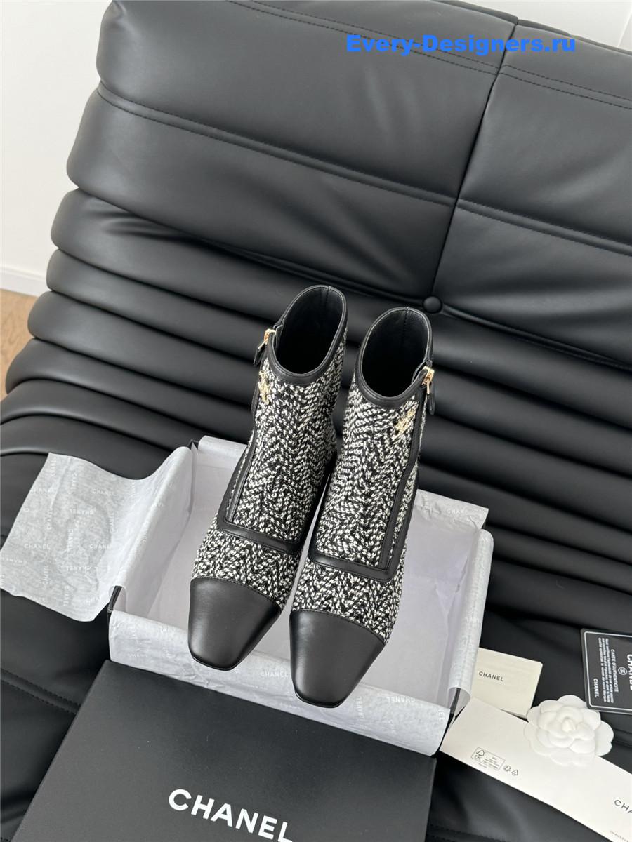 Ch**el women logo black tweed ankle boots