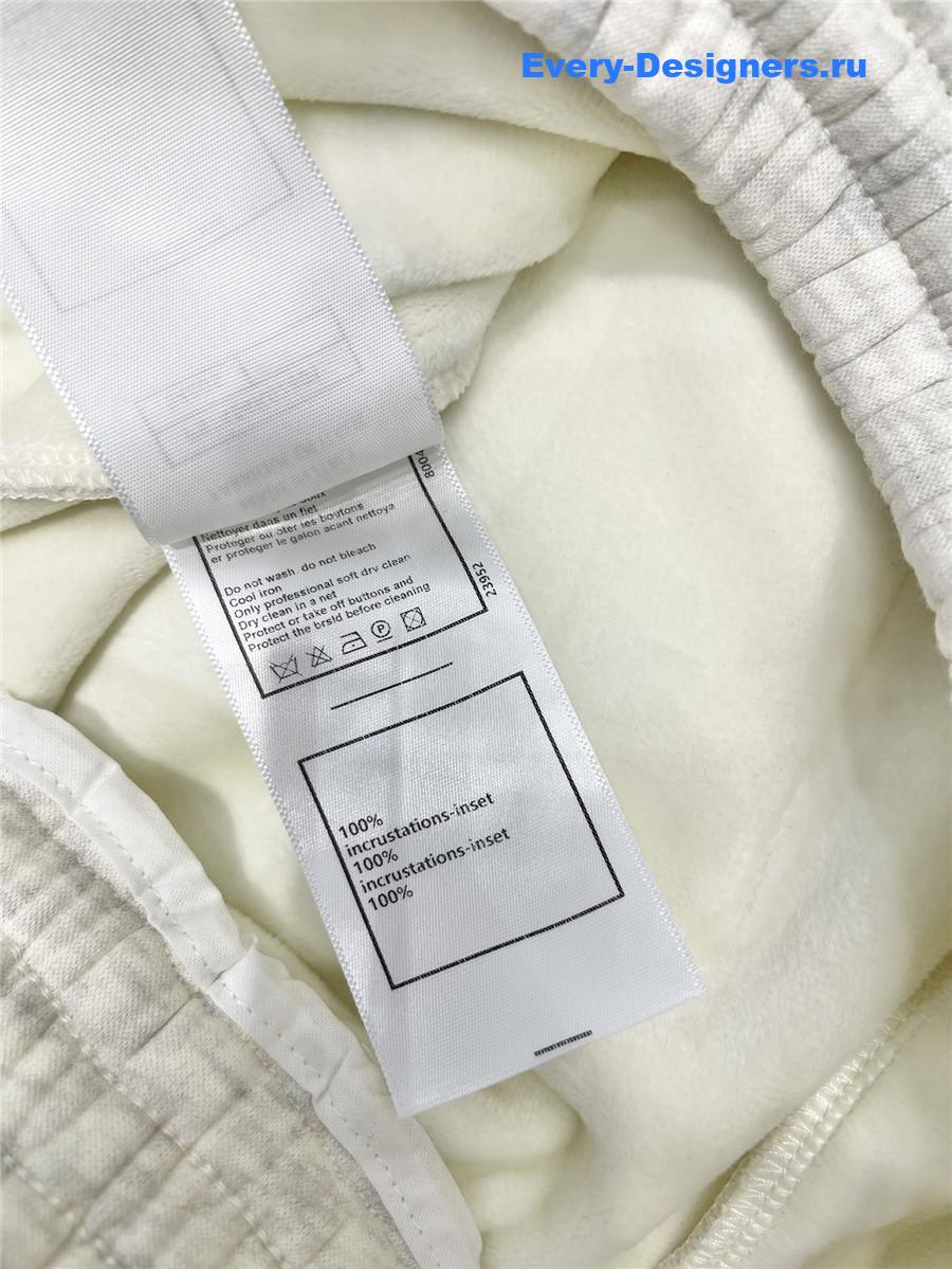 Ch**el straight fleece sweatpants