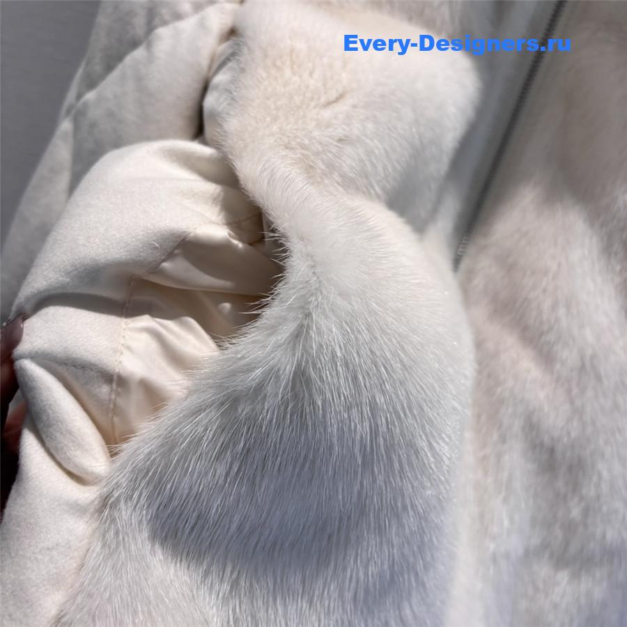 L0r0 P1ana mink stand collar down jacket