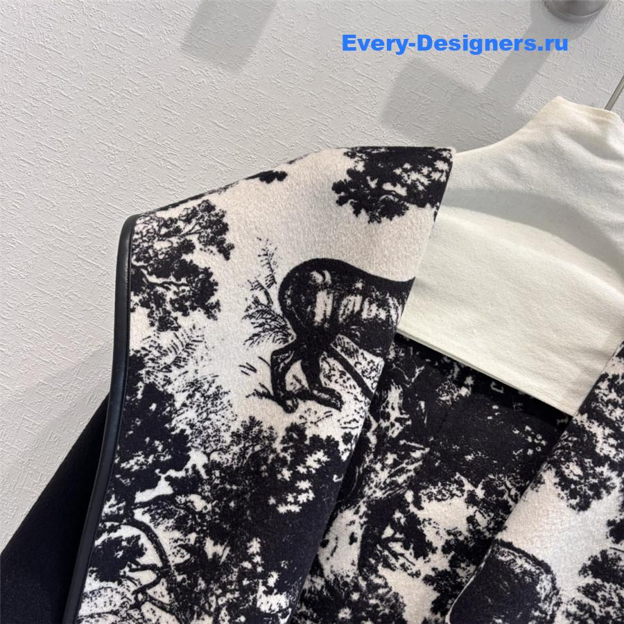 D10r hooded short wool coat