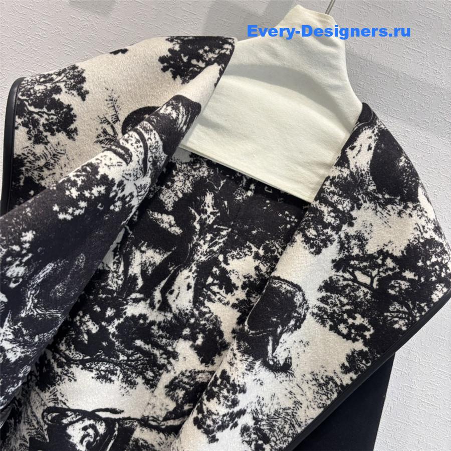 D10r hooded short wool coat