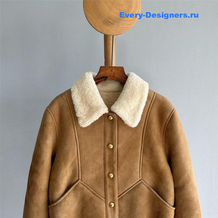 Ce1i*e shearling coat with fur collar