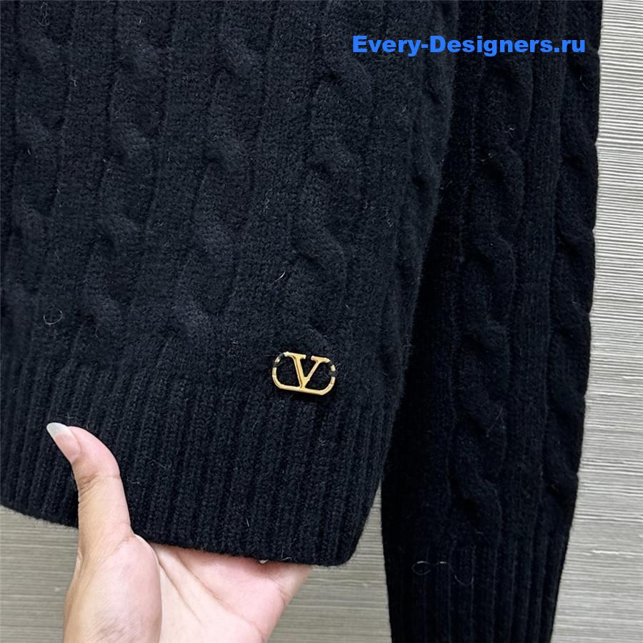 Va1e*ntin0 lace cuffs cashmere sweater black