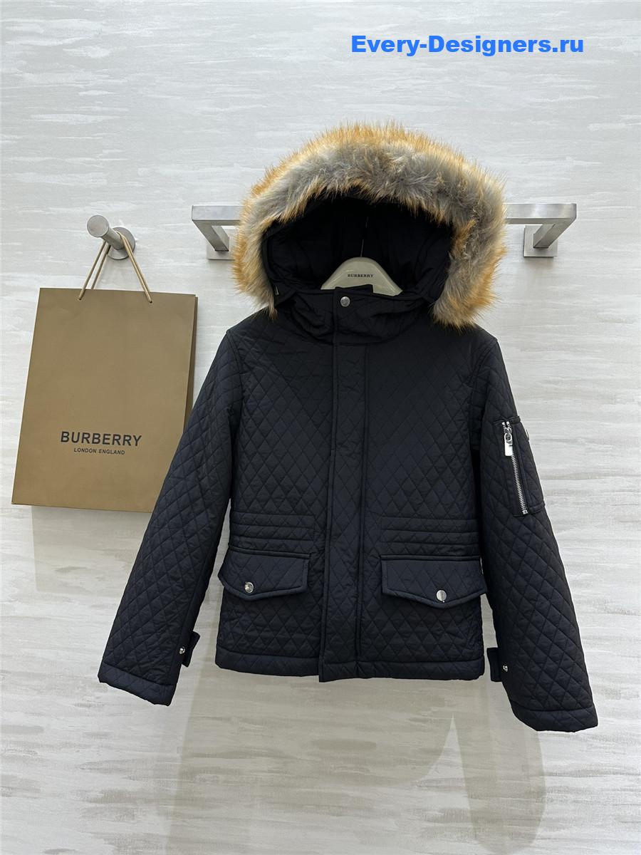 bv*b*rry D1am0nd quilted hooded jacket