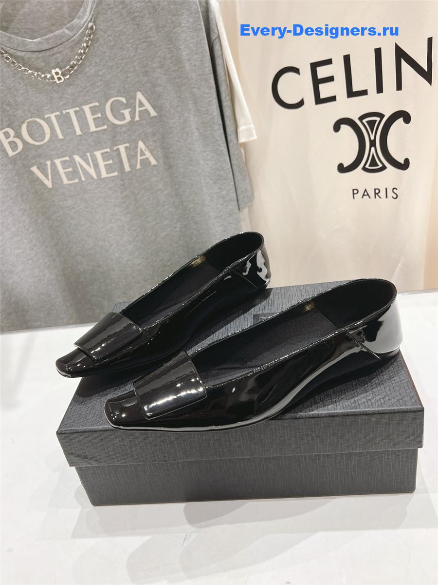 Y51 poppy patent leather ballerinas