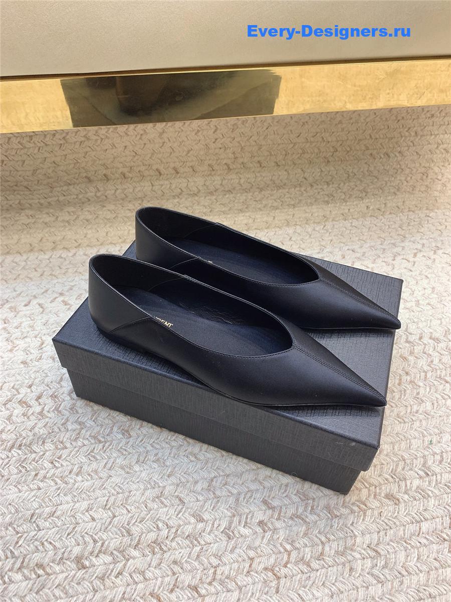 Y51 nour black nappa leather slippers