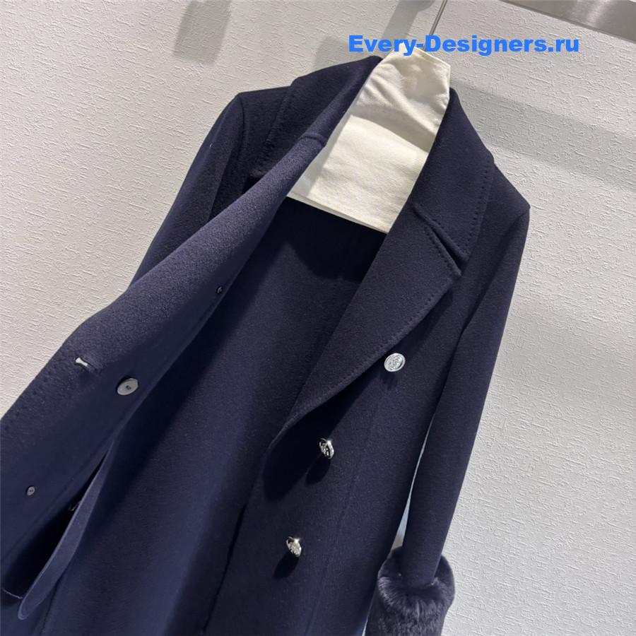 D10r double-breasted cashmere coat