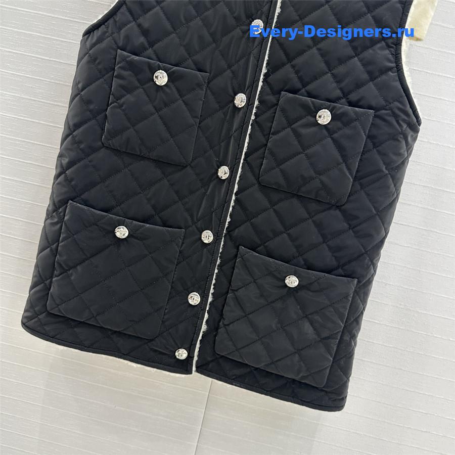 Ch**el padded mid-length vest