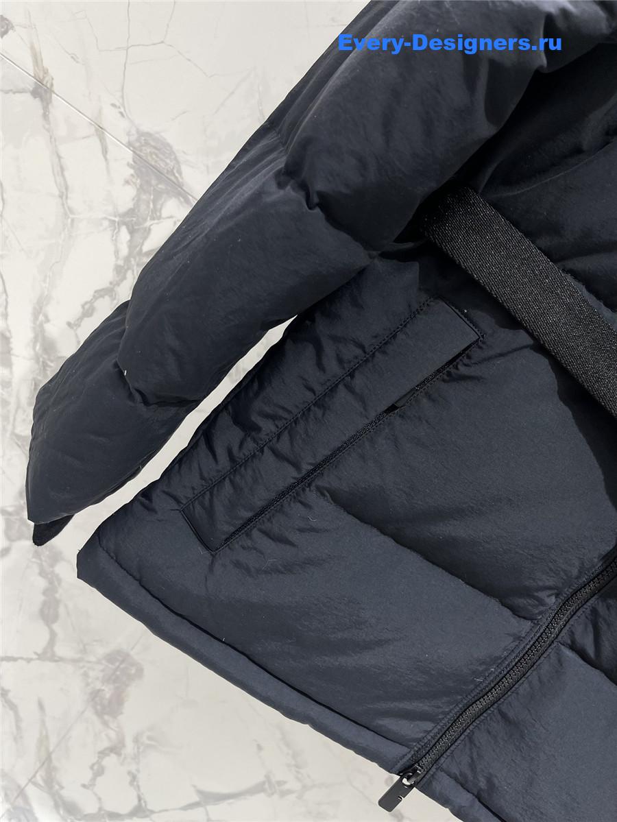 Bv*b*rry hooded cropped puffer jacket