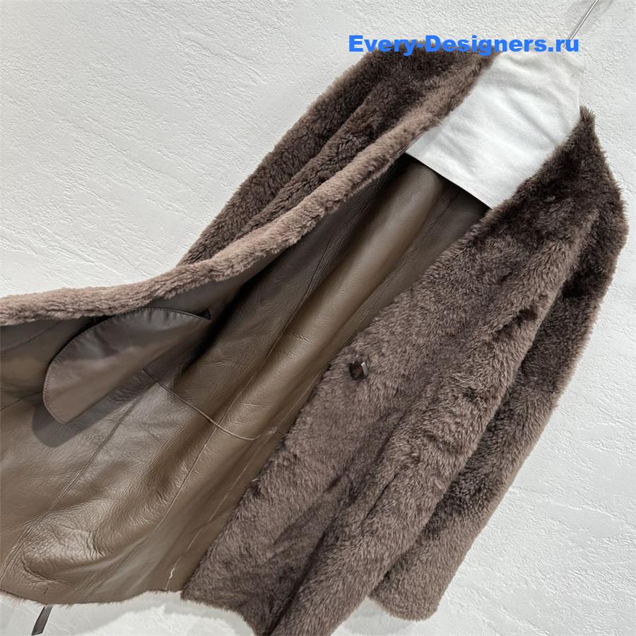 L0r0 P1ana shearling coat
