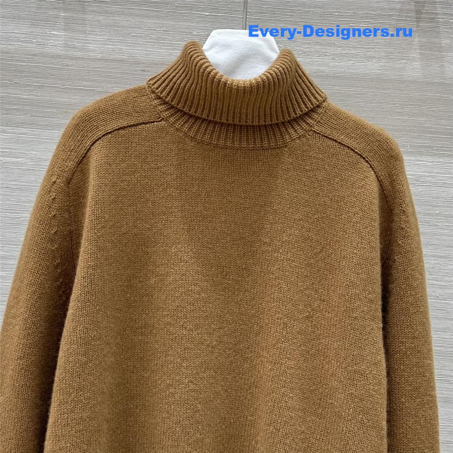L0r0 P1ana brown cashmere turtleneck sweater