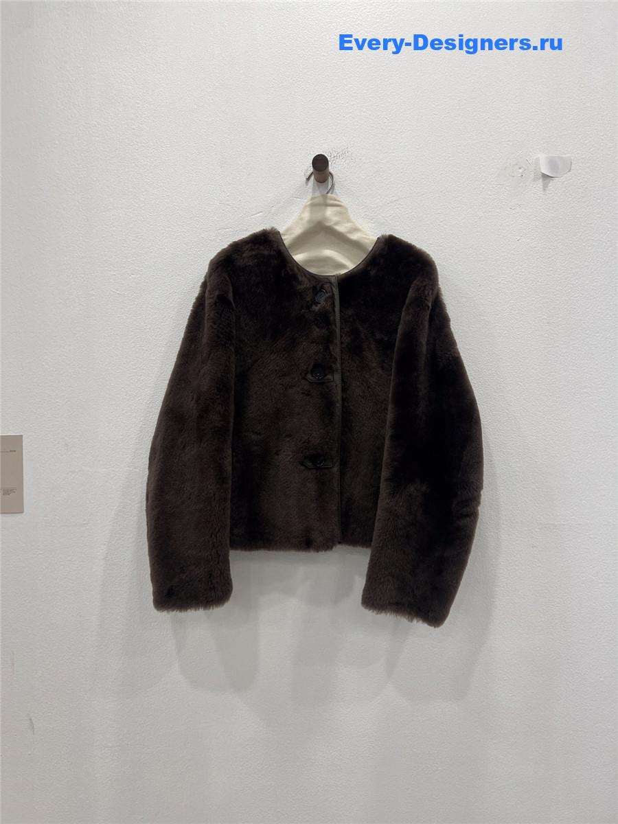 Vanitoo shearling coat