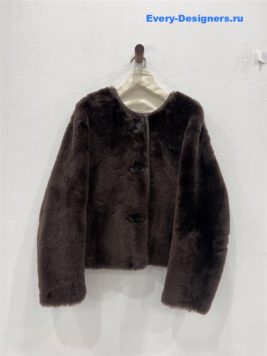 Vanitoo shearling coat