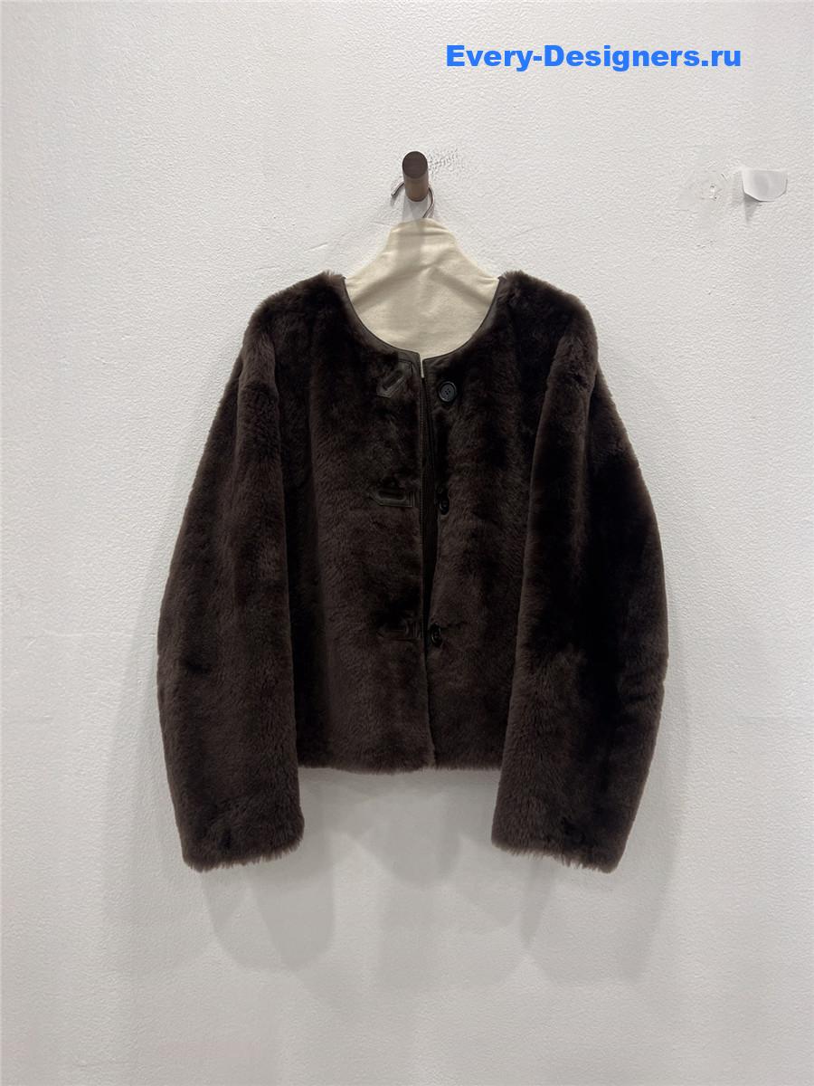 Vanitoo shearling coat