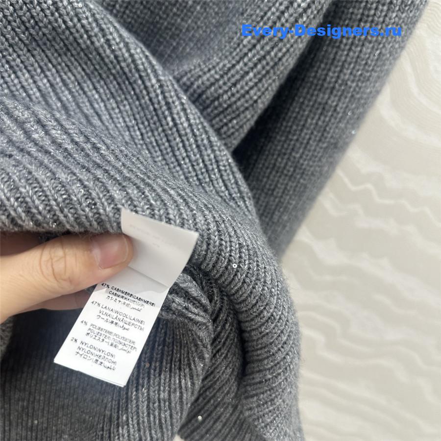 BC Turtleneck Cashmere Sweater Grey