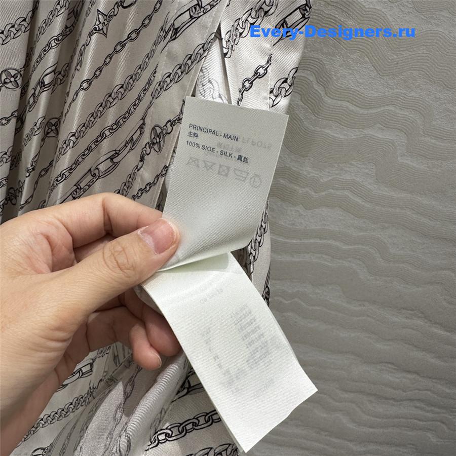 l0vis Vvtt0n long-sleeved chain print dress