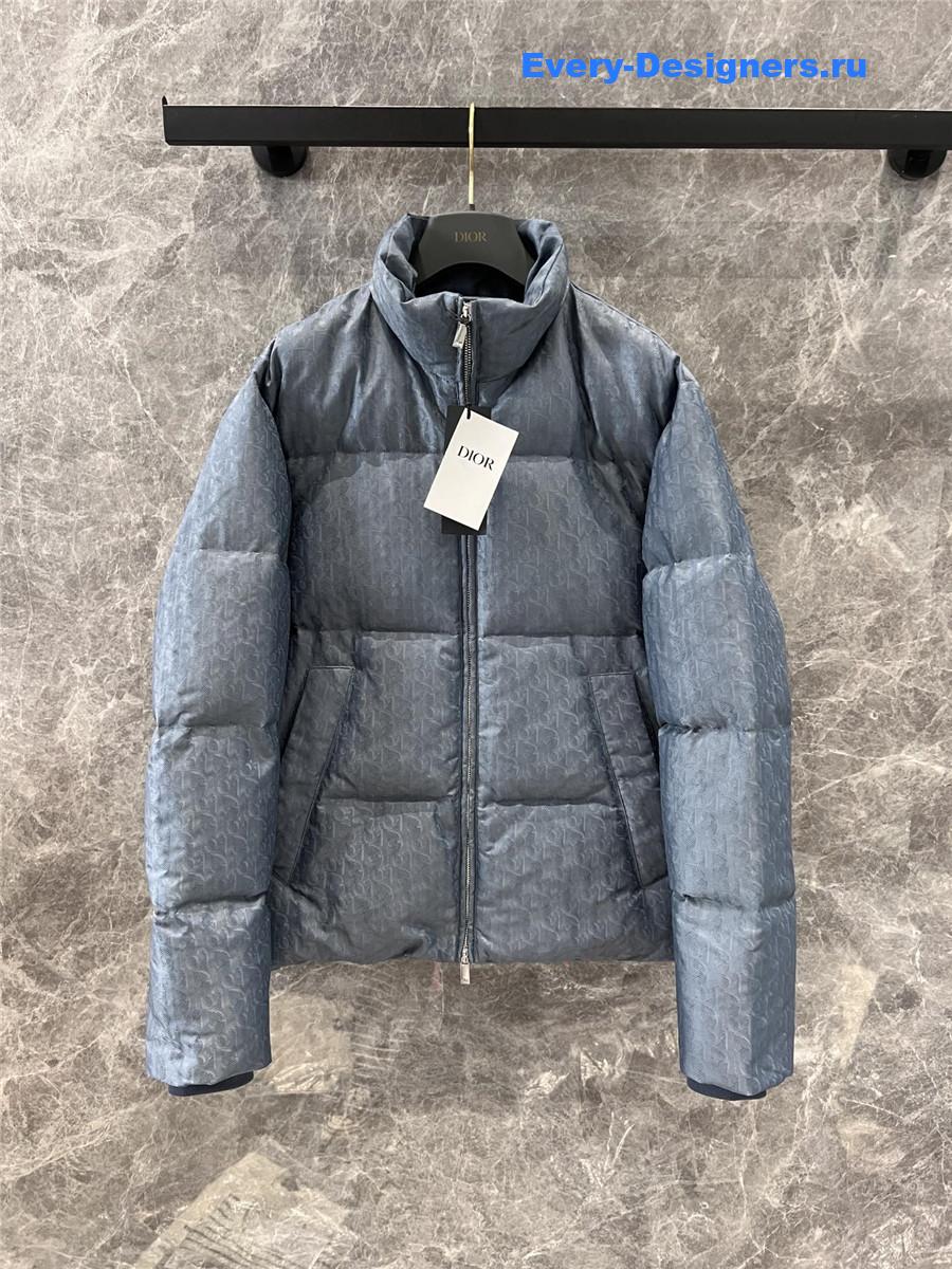 D10r monogram stand collar down jacket