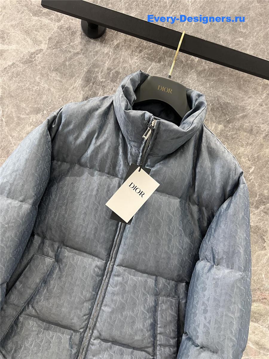 D10r monogram stand collar down jacket