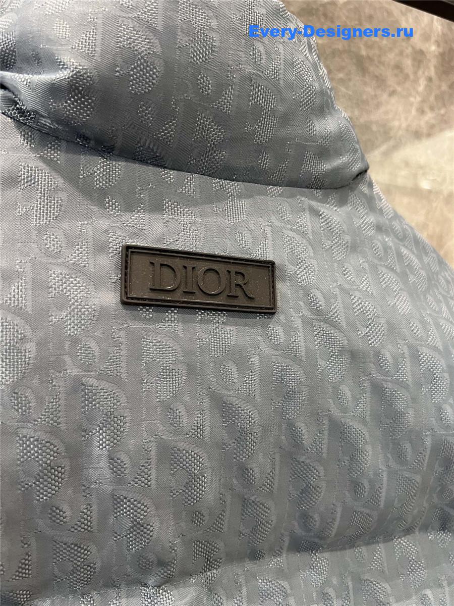 D10r monogram stand collar down jacket