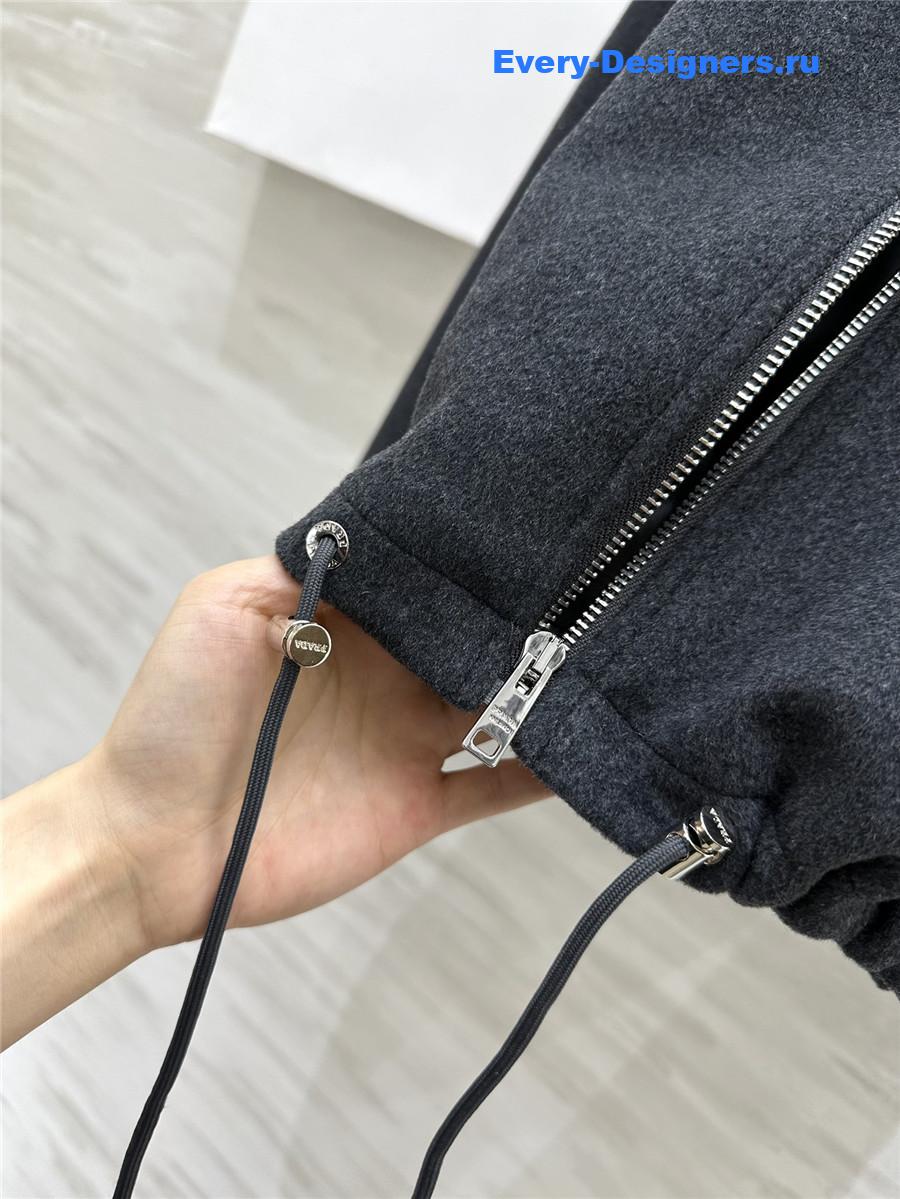 Pra*a short stand collar wool coat