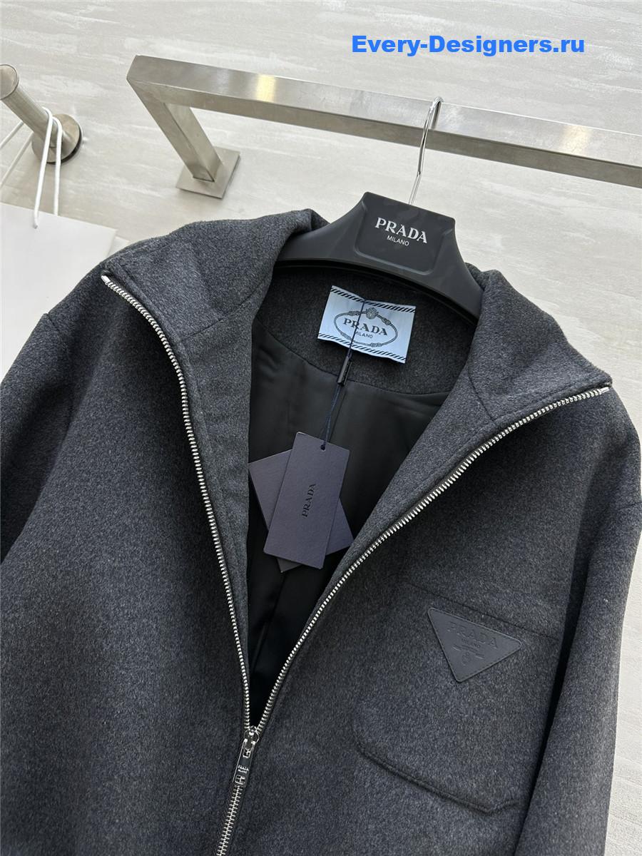 Pra*a short stand collar wool coat