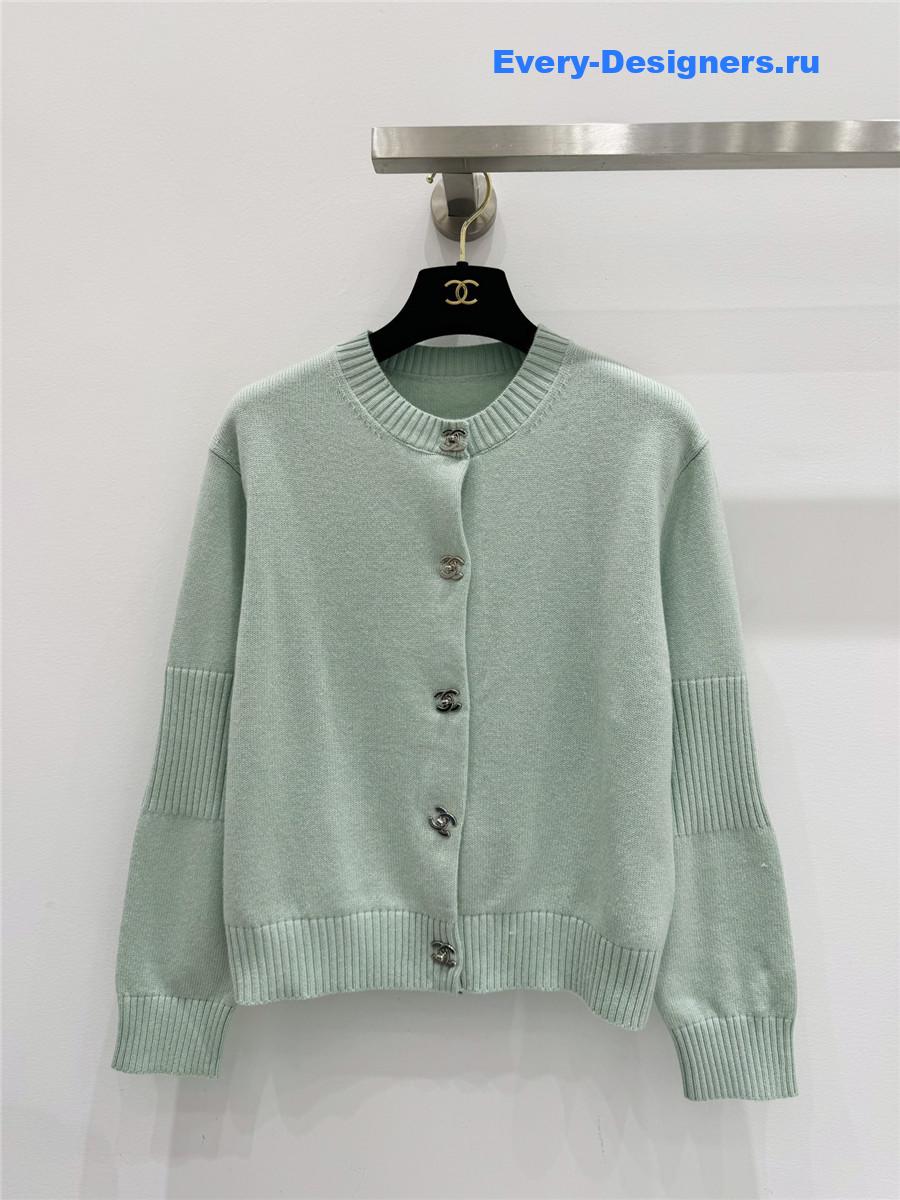 Ch**el vintage cashmere cardigan mint green