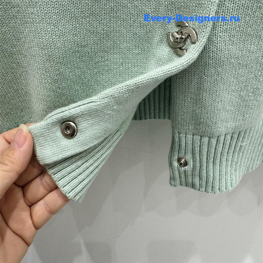 Ch**el vintage cashmere cardigan mint green