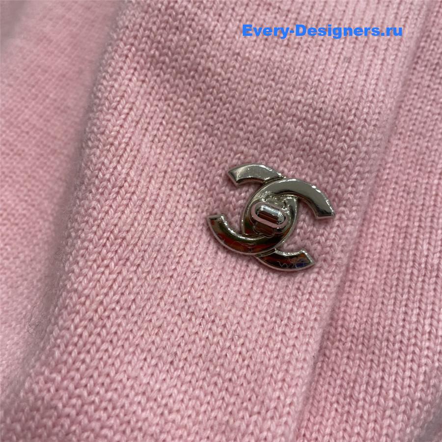 Ch**el vintage cashmere cardigan pink