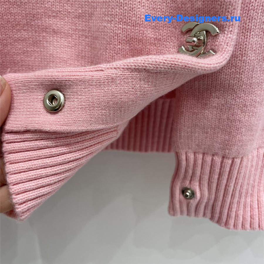 Ch**el vintage cashmere cardigan pink