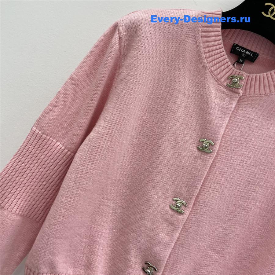 Ch**el vintage cashmere cardigan pink