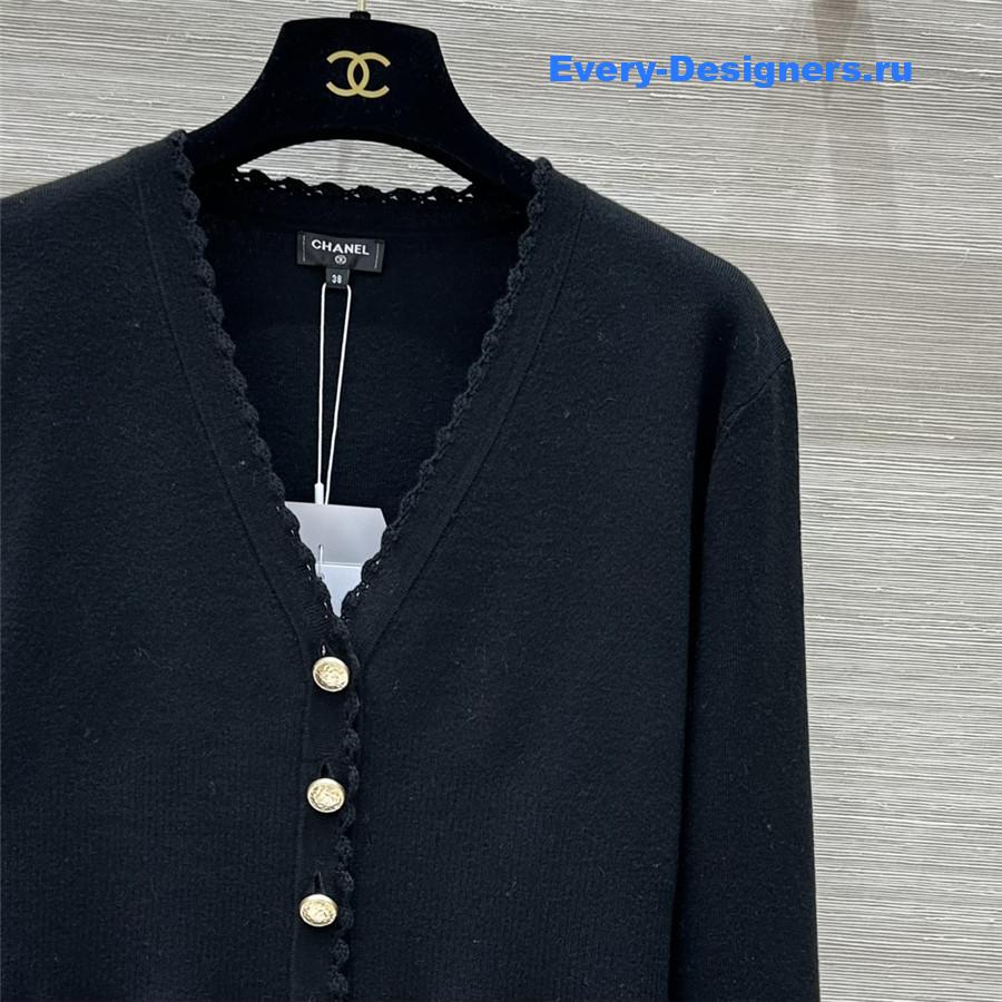 Ch**el v-neck crochet-trim cardigan in black