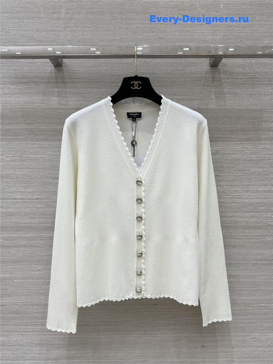 Ch**el v-neck crochet-trim cardigan in white