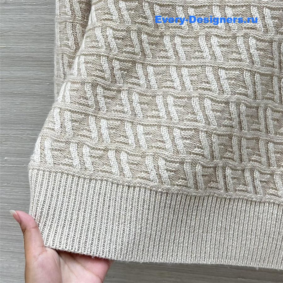 F**di ff v-neck silk/wool sweater beige