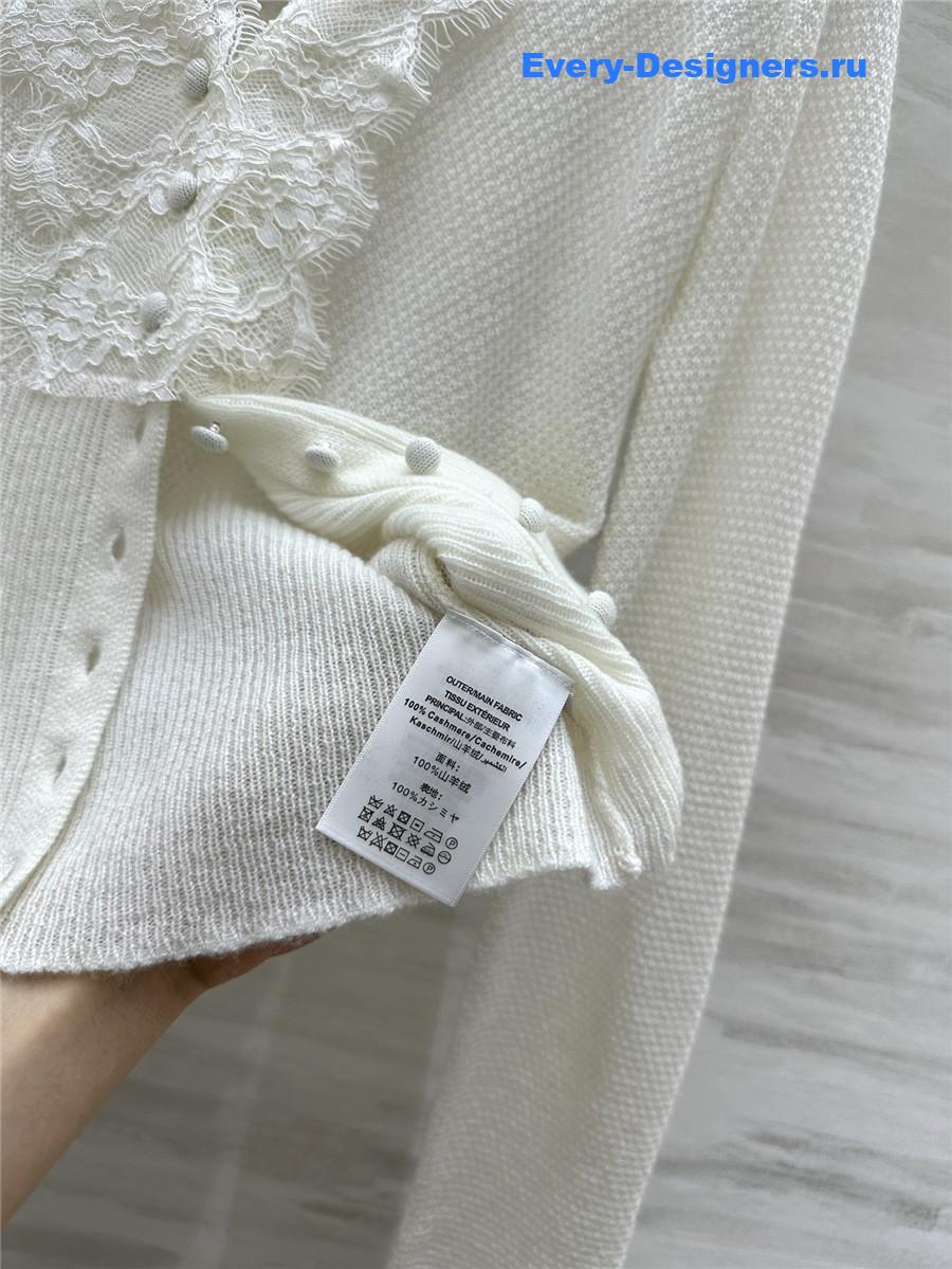 D10r v-neck lace trim cardigan white