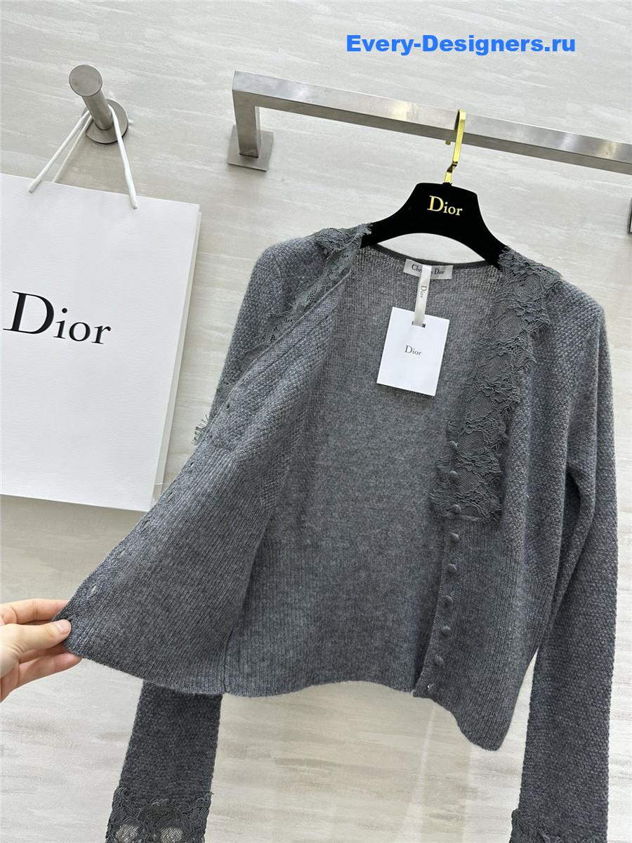 D10r v-neck lace trim cardigan grey