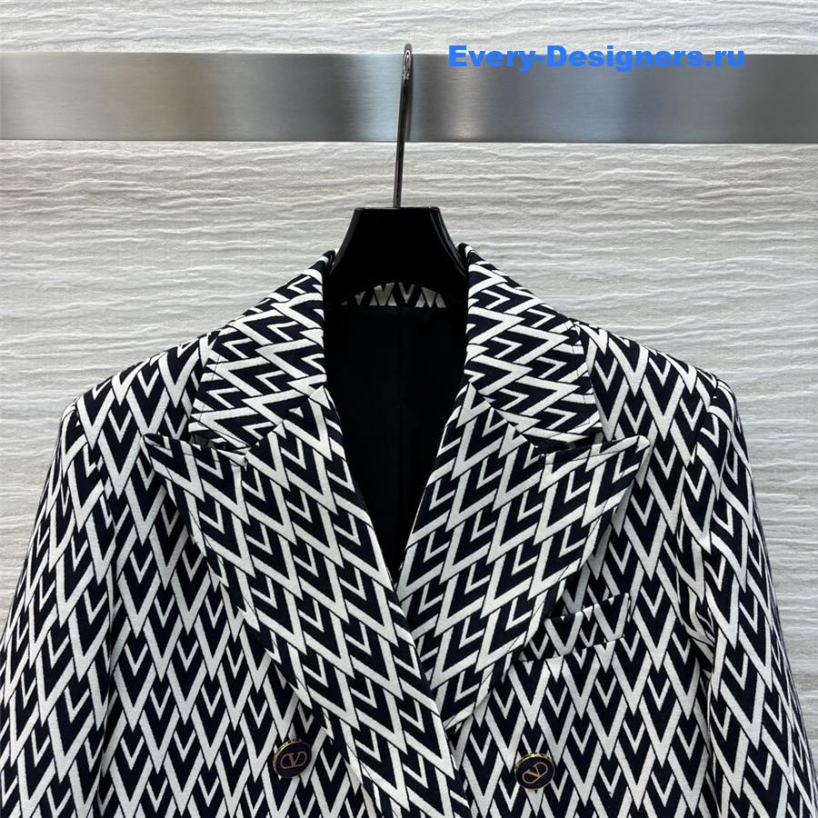 Va1e*ntin0 jacquard wool coat