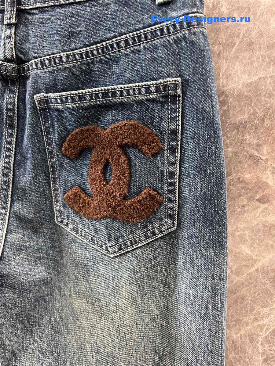 Ch**el straight jeans