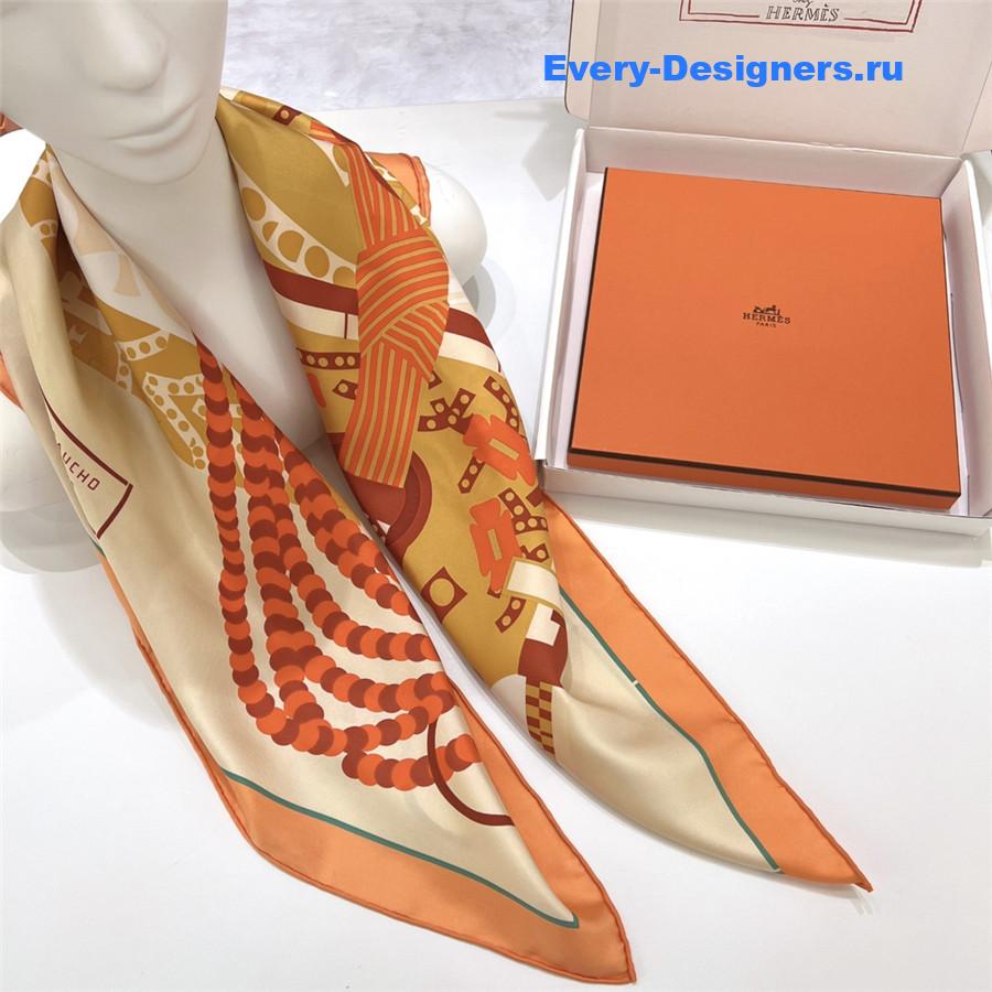 H**me5 “gaucho saddle” 90 scarf