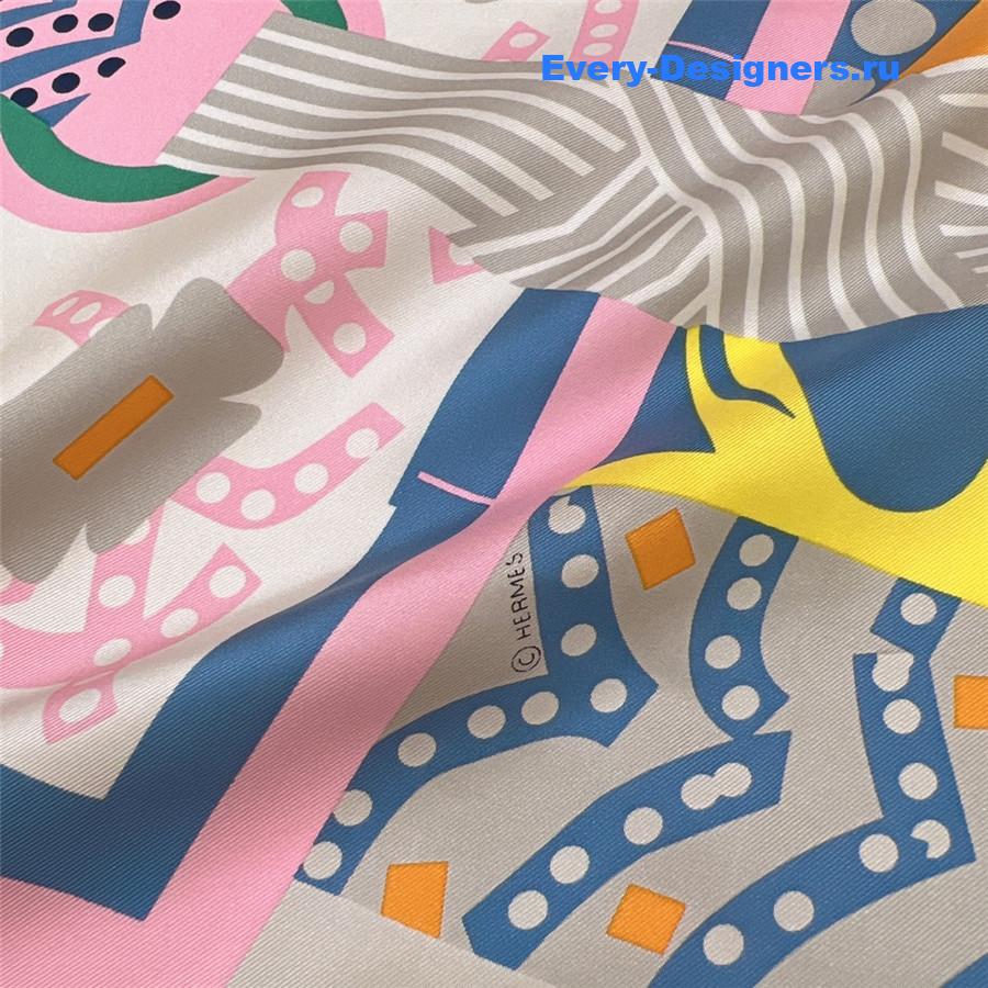 H**me5 “gaucho saddle” 90 scarf