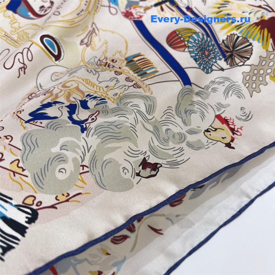 H**me5 “emile’s fantasy night” 90’s scarf